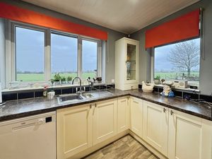 Photo 13- click for photo gallery